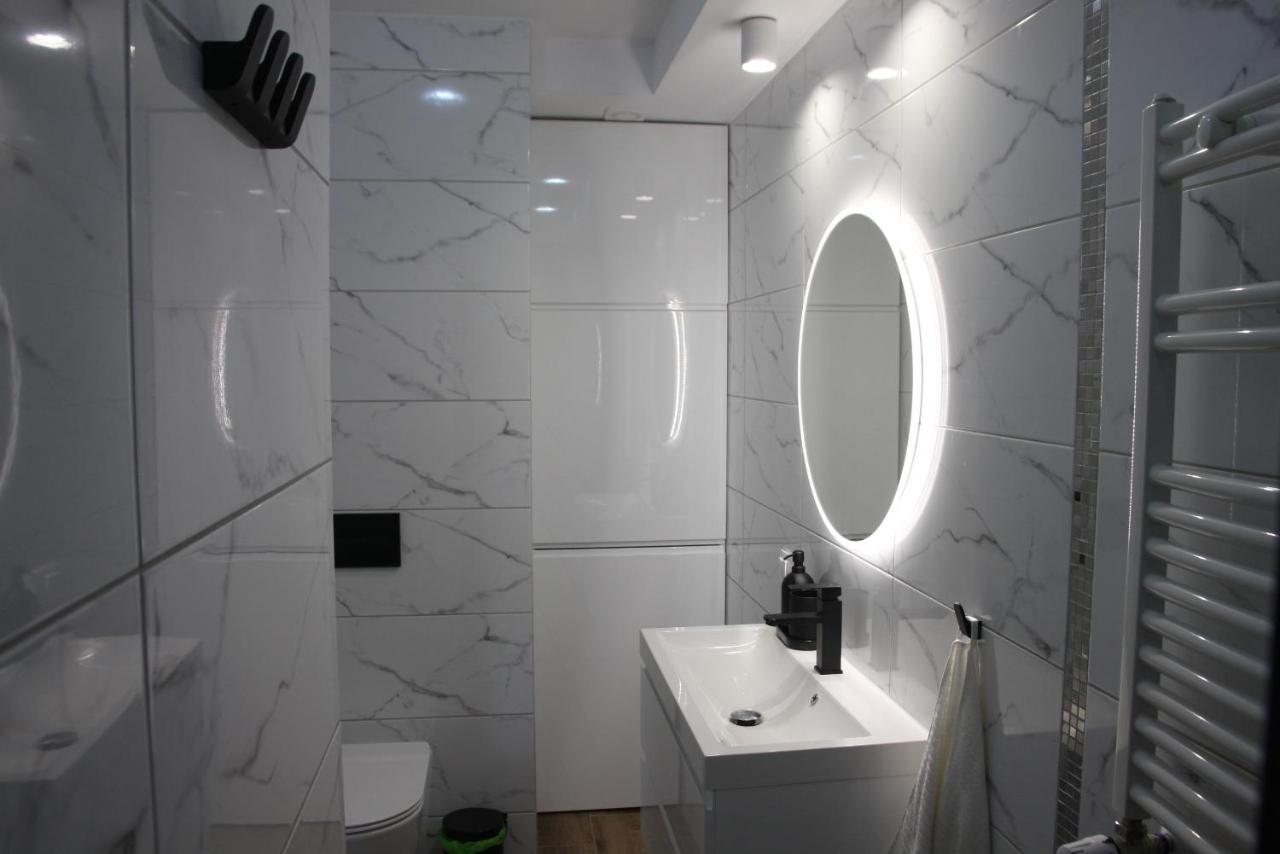 Nad Lisim Jarem Apartment